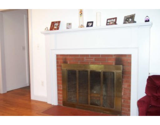 30 Cherry Road Framingham, MA 01701 - Photo 7 of 16