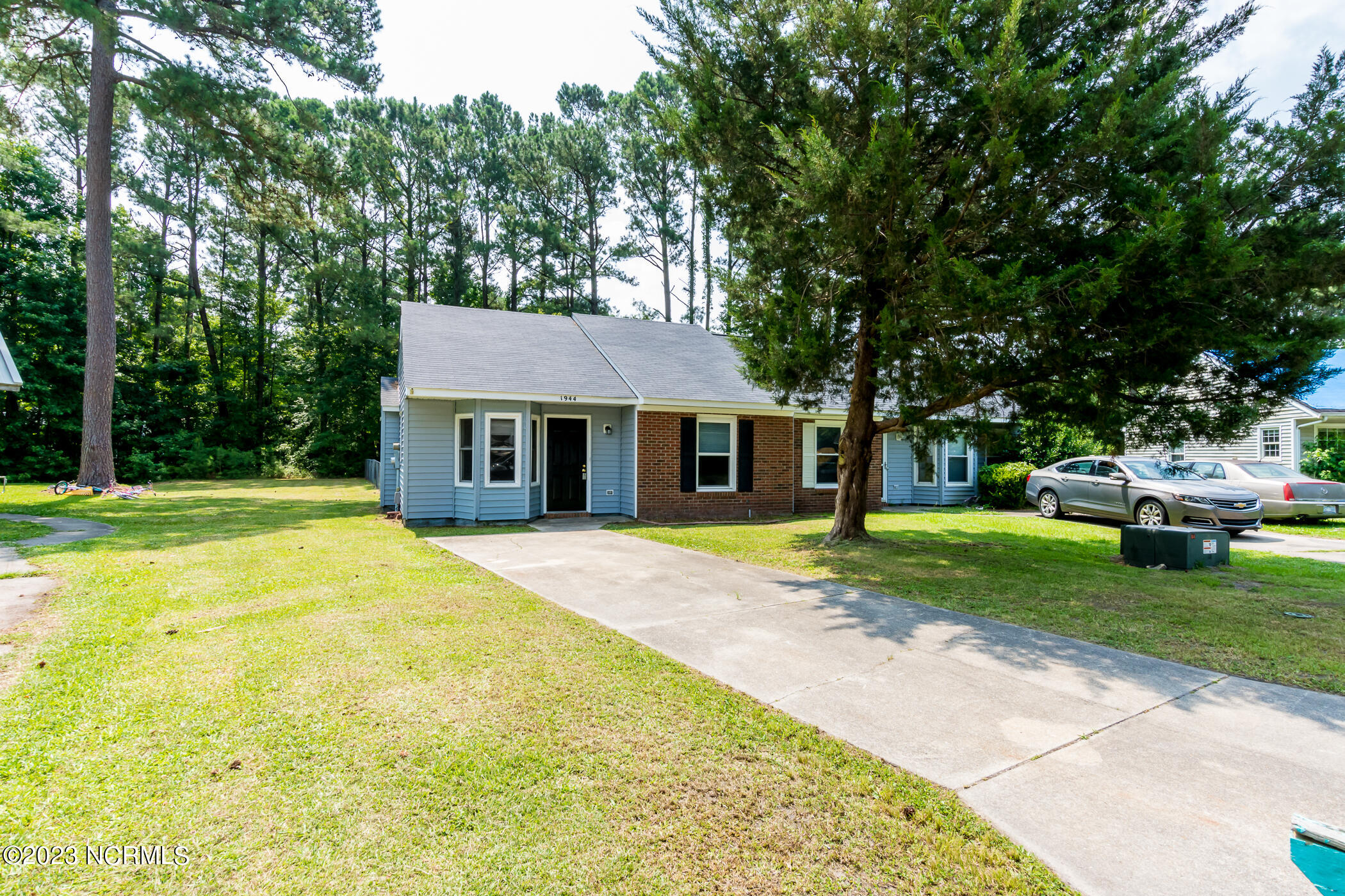 1944 Heather Loop Road Midway Park, NC 28544 - Photo 3 of 28 1944 Heather Loop-3