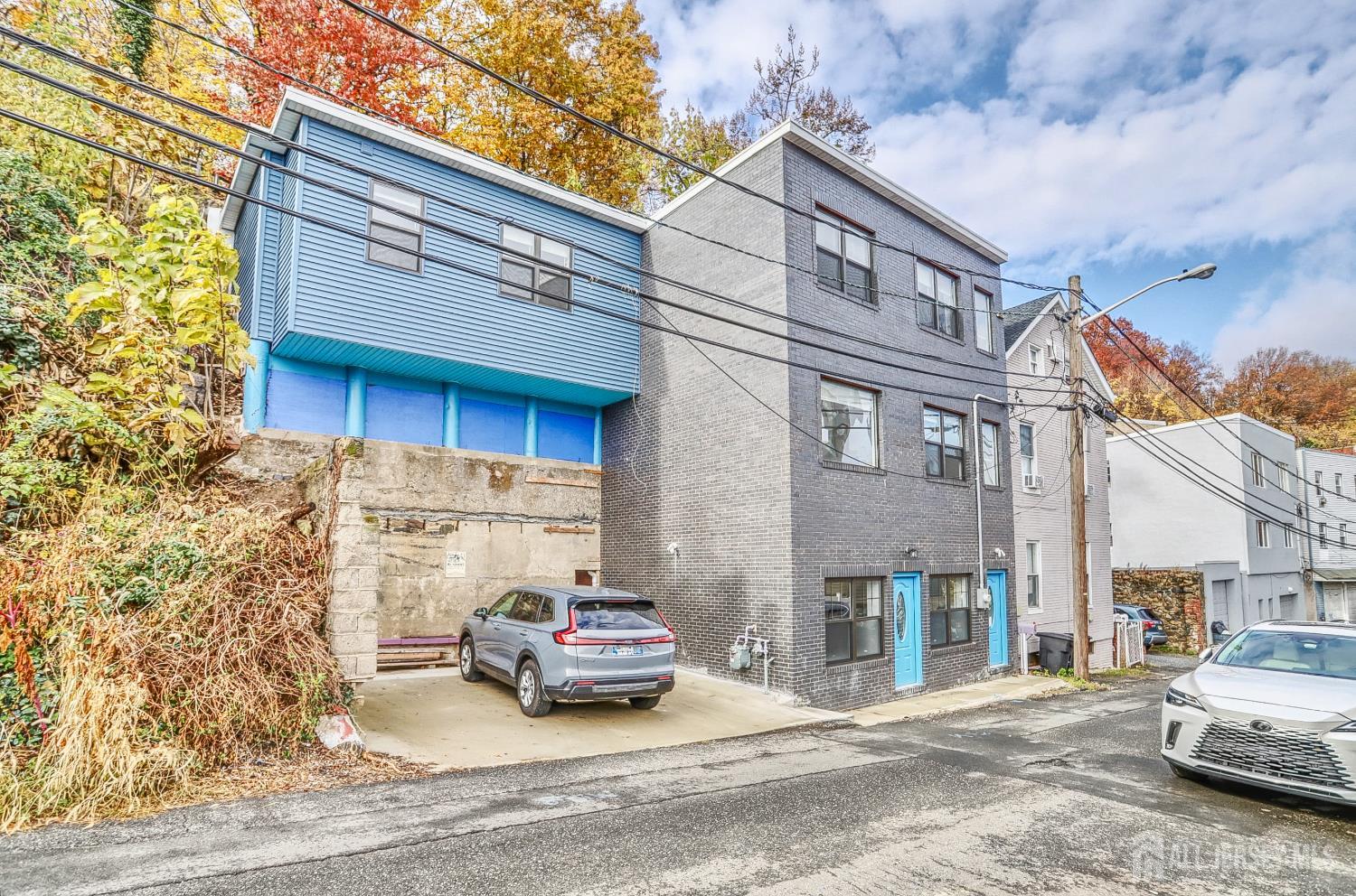 9017 Riverside Place North Bergen, NJ 07047 - Photo 2 of 24