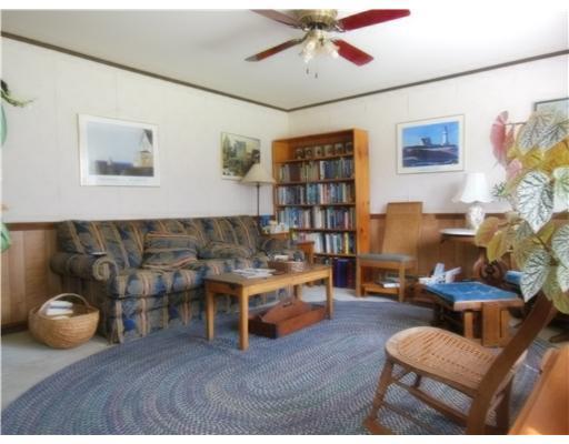2473 Old Augusta Road Waldoboro, ME 04572 - Photo 11 of 23 Living Room.