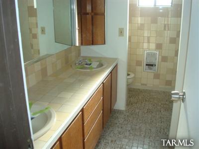 908 Les Lane Rio Rico, AZ 85648 - Photo 5 of 8