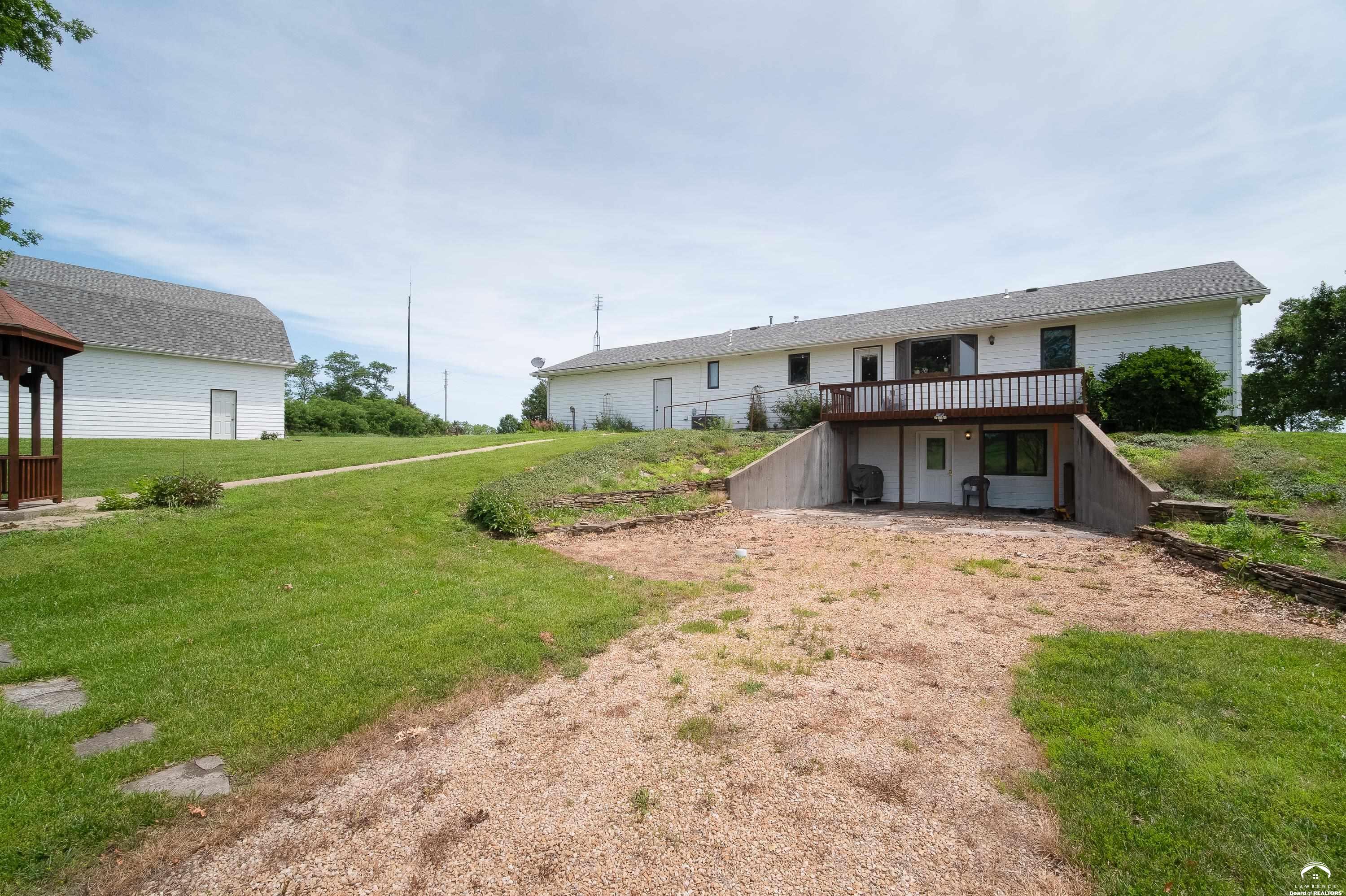 10727 Southwest Auburn Road Wakarusa, KS 66546 - Photo 36 of 62