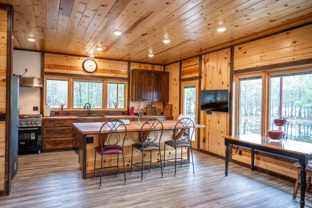 $1,750,000 | W5120 County Rd G, New Lisbon, WI 53950