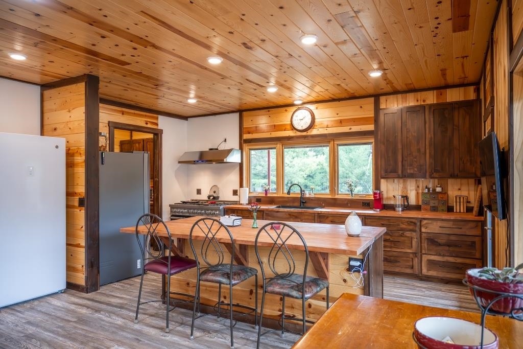 W5120 County Rd G New Lisbon, WI 53950 - Photo 6 of 64