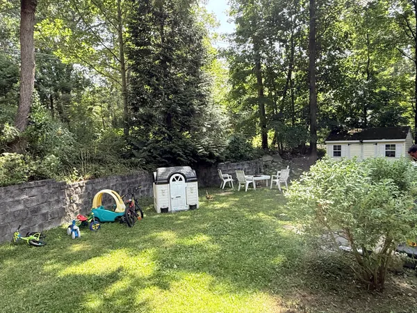 $600,000 | 47 Valley View Lane, New Milford, CT 06776