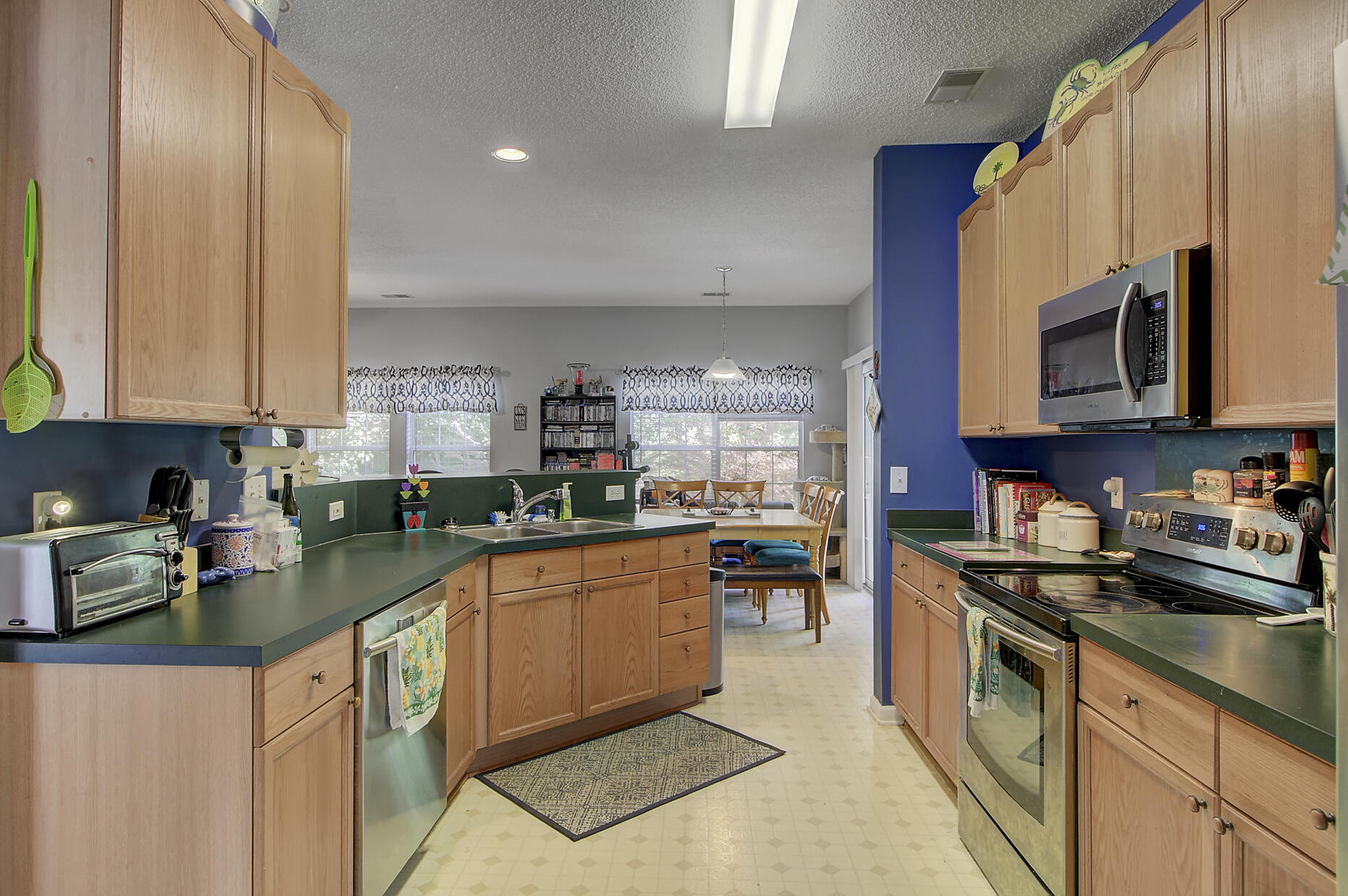 520 Carters Grove Road Charleston, SC 29414 - Photo 8 of 11 masterbath