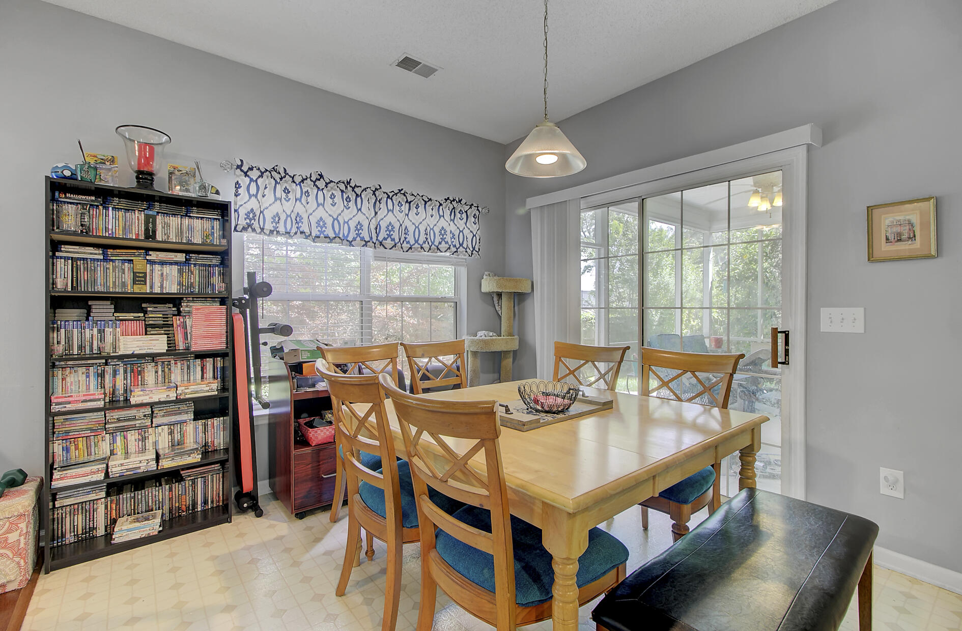520 Carters Grove Road Charleston, SC 29414 - Photo 9 of 11 (26)