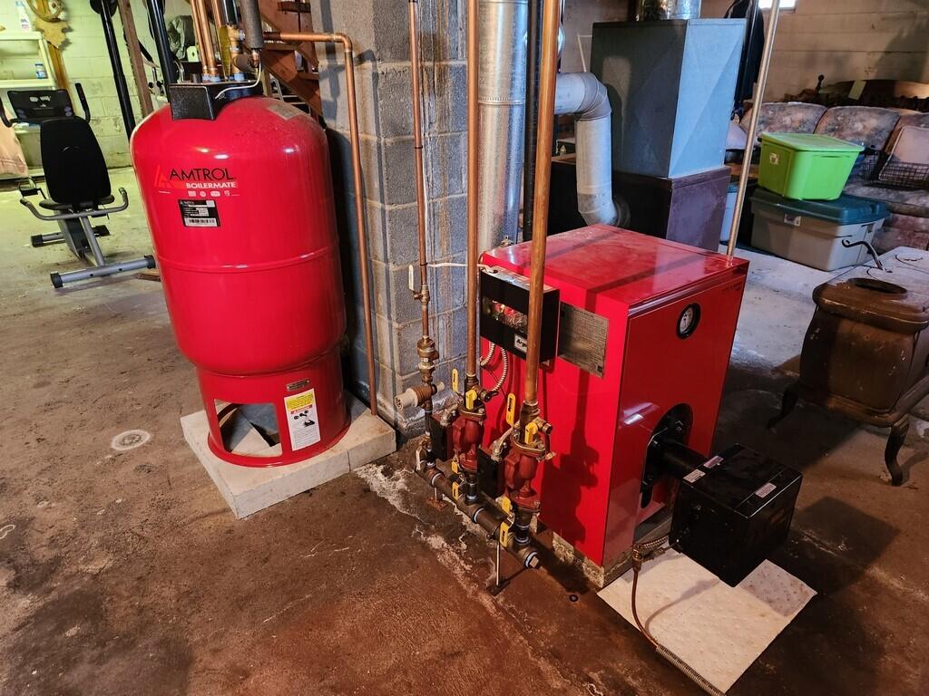 18 Pleasant Street Millinocket, ME 04462 - Photo 17 of 22 20230410_120047_resized_1 (Copy)