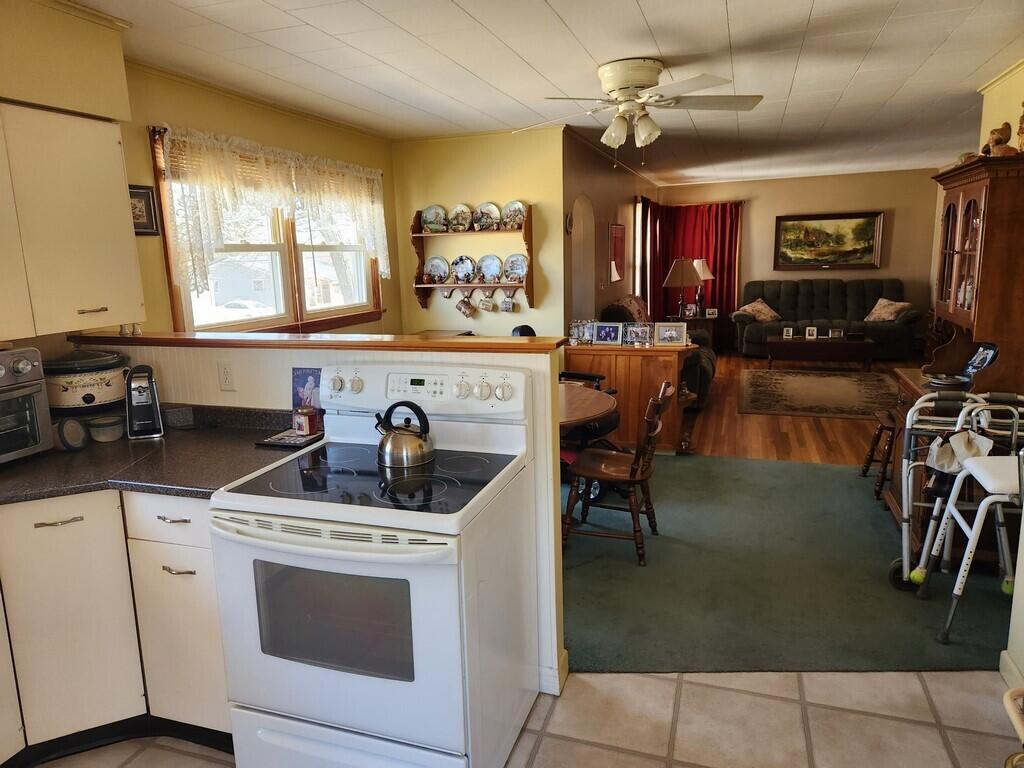 18 Pleasant Street Millinocket, ME 04462 - Photo 5 of 22 20230410_115807_resized_2 (Copy)