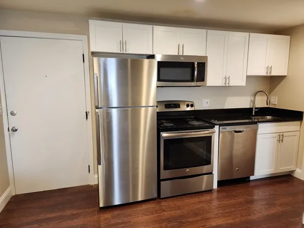 $1,750 | 1 Old Colony Road, Unit 116, Mansfield, MA 02048
