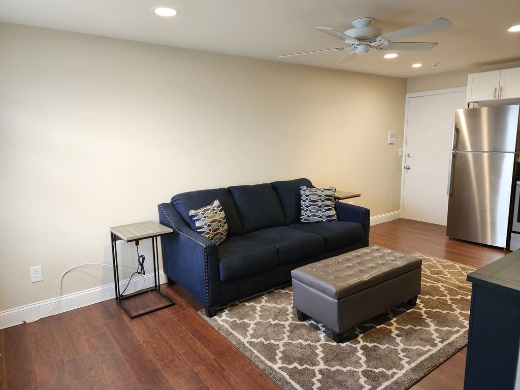 1 Old Colony Road, Unit 116 Mansfield, MA 02048 - Photo 2 of 8