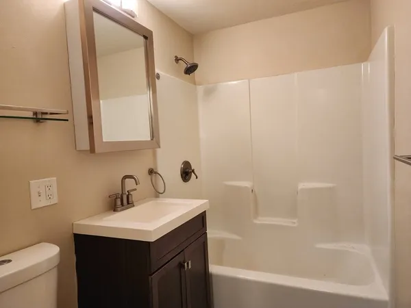 $1,750 | 1 Old Colony Road, Unit 116, Mansfield, MA 02048