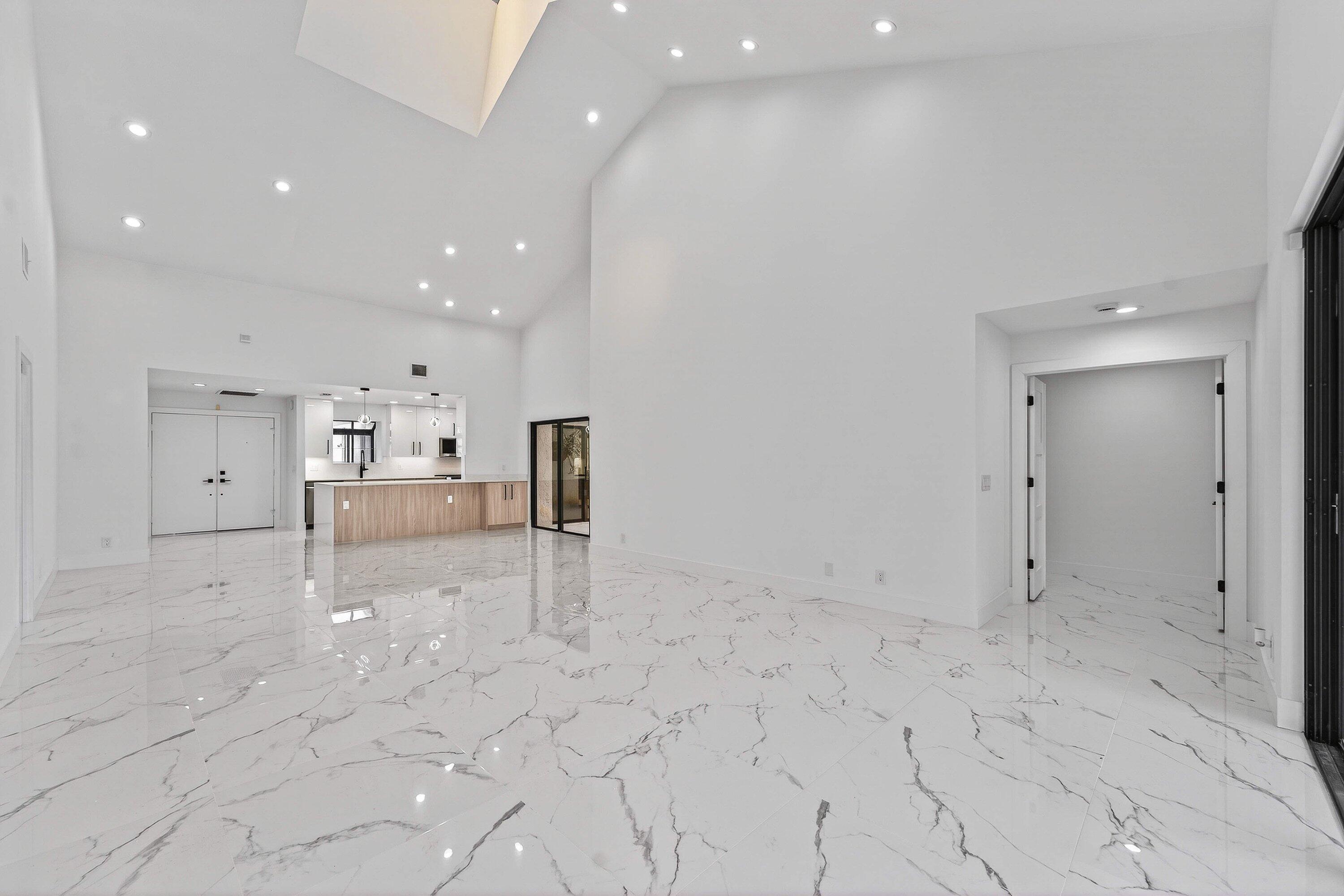 6 Clubhouse Lane Boynton Beach, FL 33436 - Photo 19 of 76 008-6ClubhouseLane-BoyntonBeach-FL-33436