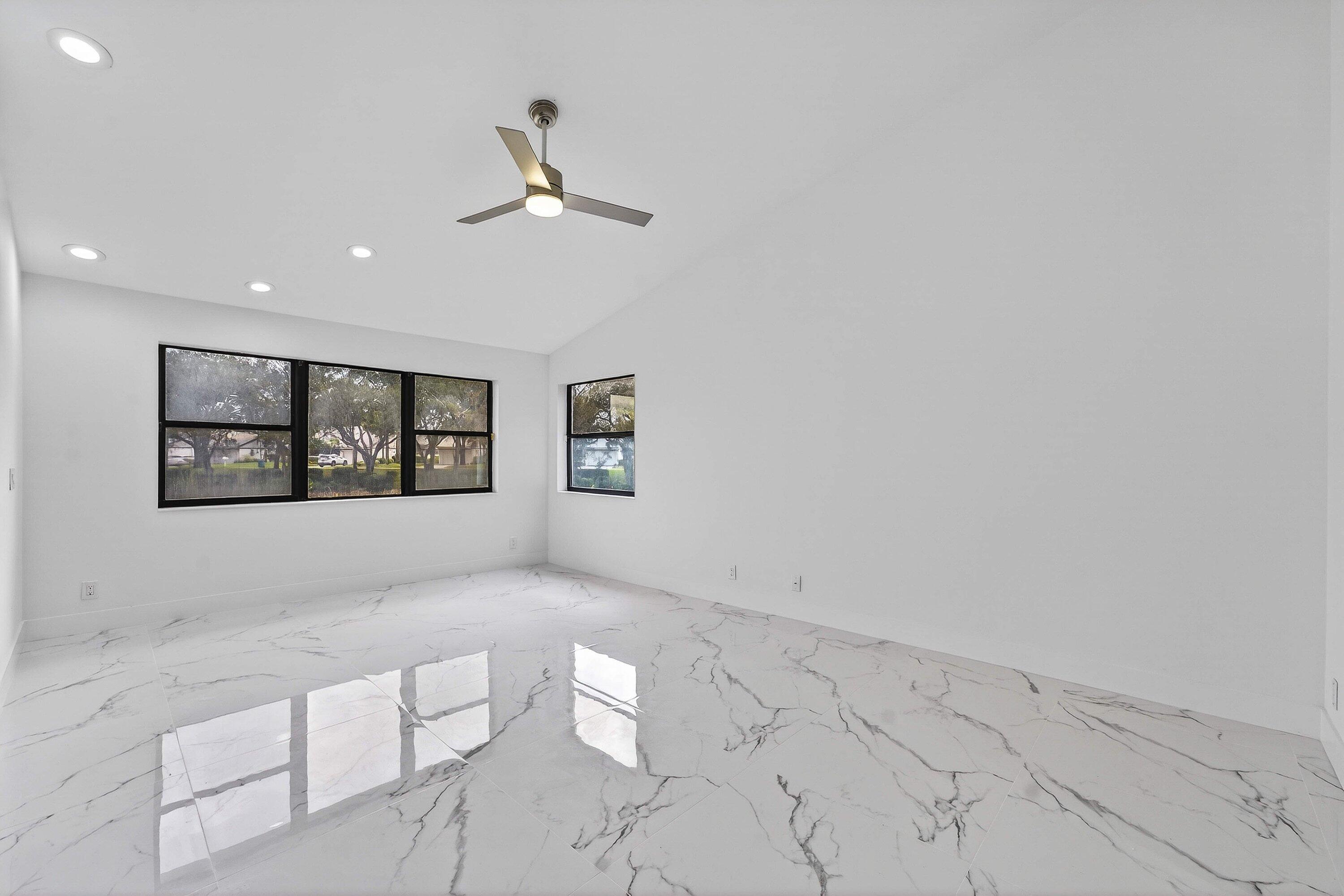 6 Clubhouse Lane Boynton Beach, FL 33436 - Photo 41 of 76 030-6ClubhouseLane-BoyntonBeach-FL-33436