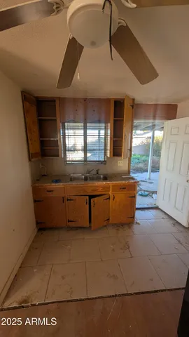 $180,000 | 784 West Central Avenue, Coolidge, AZ 85128