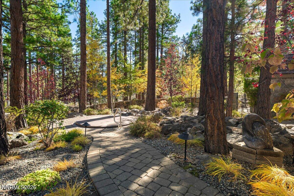 4660 Alpes Way Reno, NV 89511 - Photo 15 of 60 015-DSC_9551