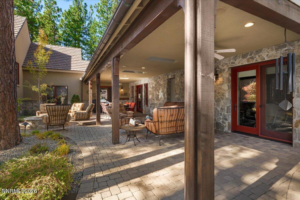 4660 Alpes Way Reno, NV 89511 - Photo 18 of 60 018-DSC_9396