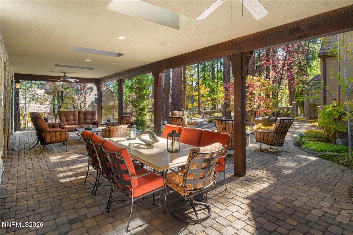 4660 Alpes Way Reno, NV 89511 - Photo 21 of 60 021-DSC_9536