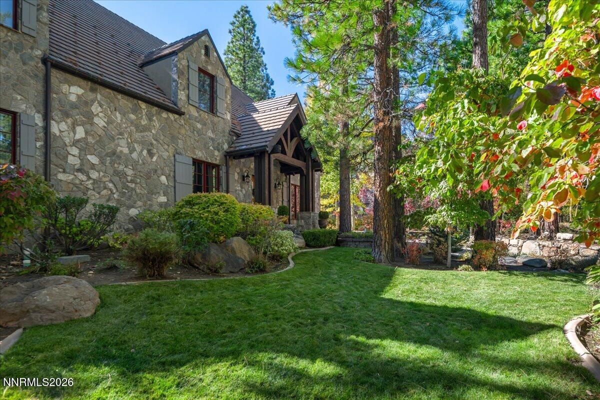 4660 Alpes Way Reno, NV 89511 - Photo 5 of 60 005-DSC_9096