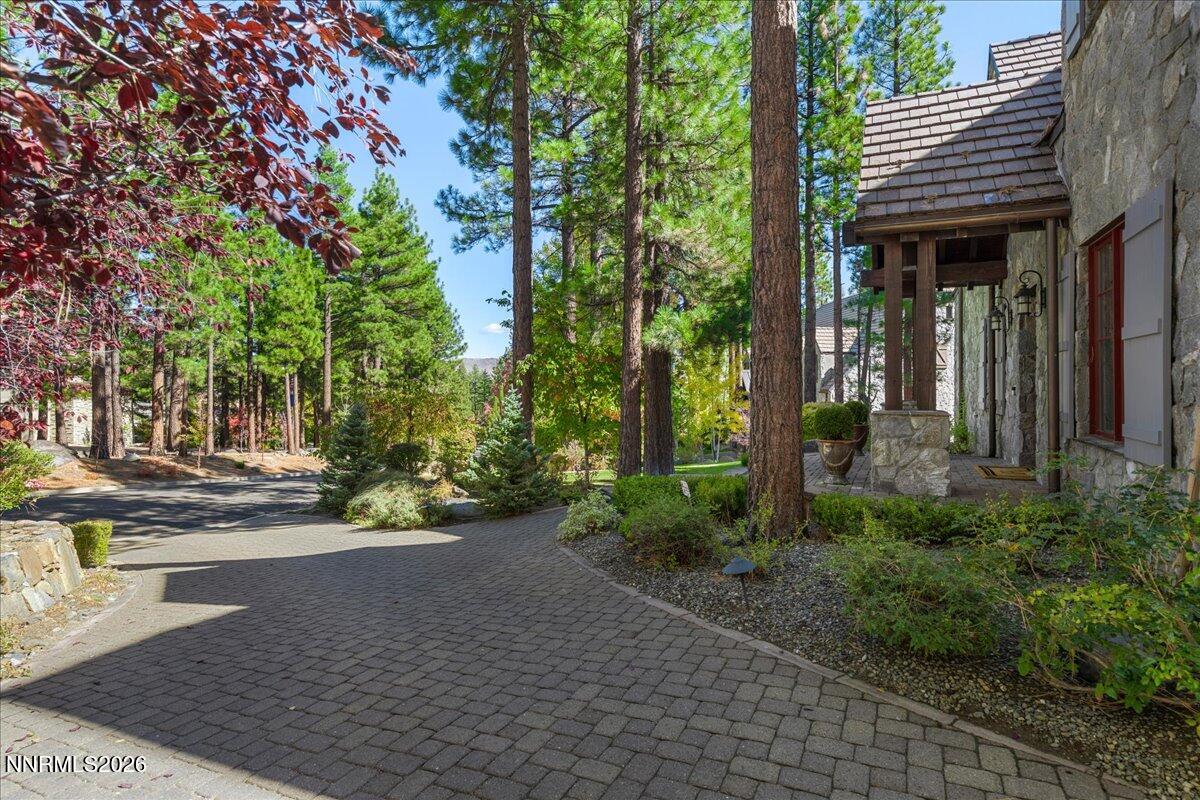4660 Alpes Way Reno, NV 89511 - Photo 6 of 60 006-DSC_9197