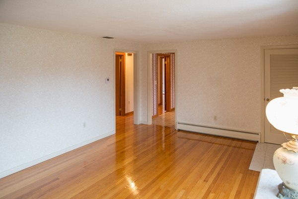 23 Covel Street Springfield, MA 01128 - Photo 13 of 25