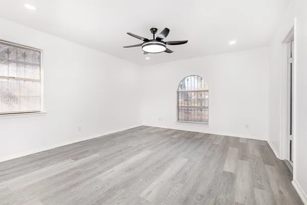 $2,500 | 800 Overhill Court, Hurst, TX 76053