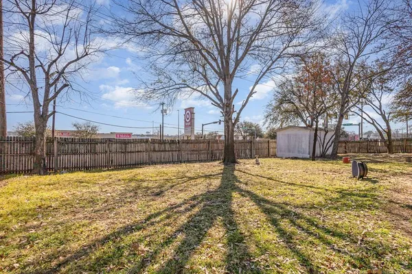 $2,500 | 800 Overhill Court, Hurst, TX 76053