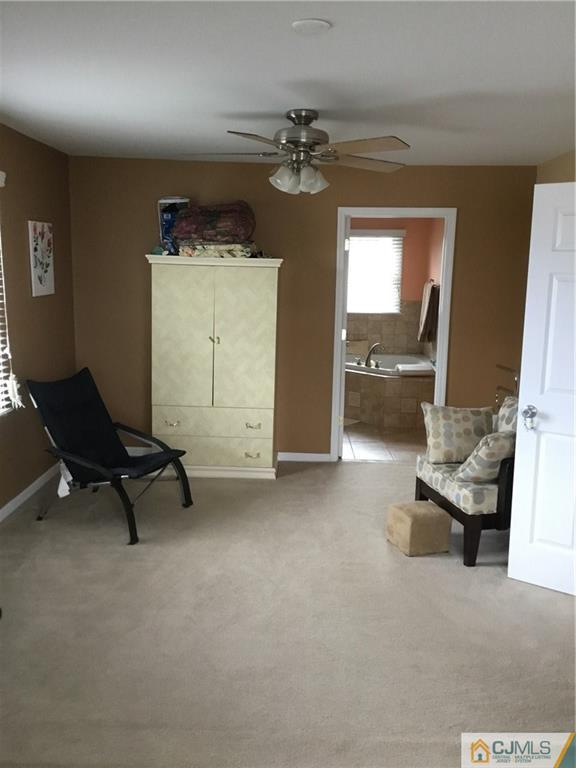4 Ridgedale Place Woodbridge, NJ 07095 - Photo 8 of 25 Gallery Image 8