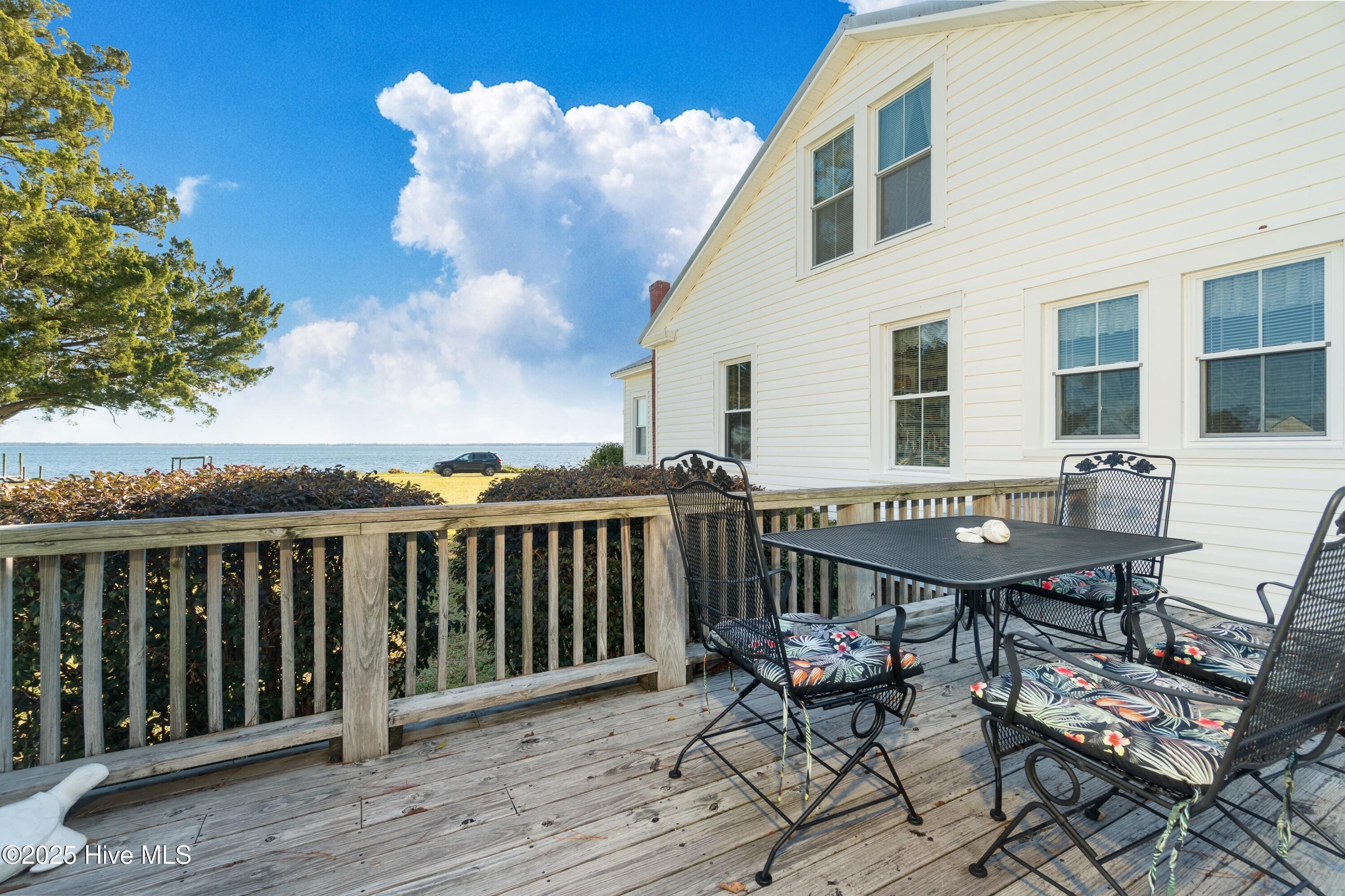 349 River Road Arapahoe, NC 28510 - Photo 37 of 50 037_Deck