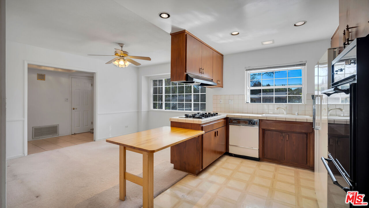 18501 Germain Street Porter Ranch, CA 91326 - Photo 14 of 49