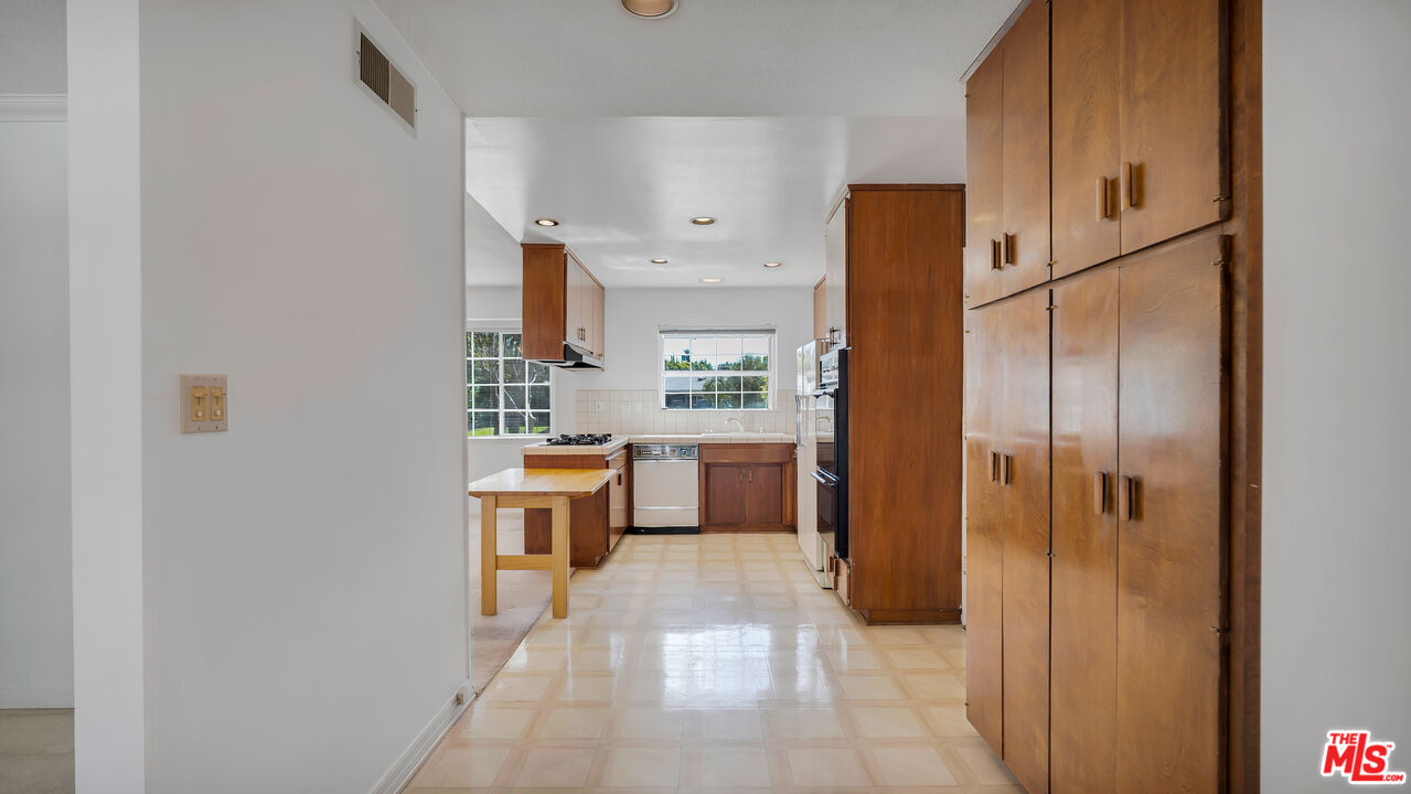 18501 Germain Street Porter Ranch, CA 91326 - Photo 16 of 49