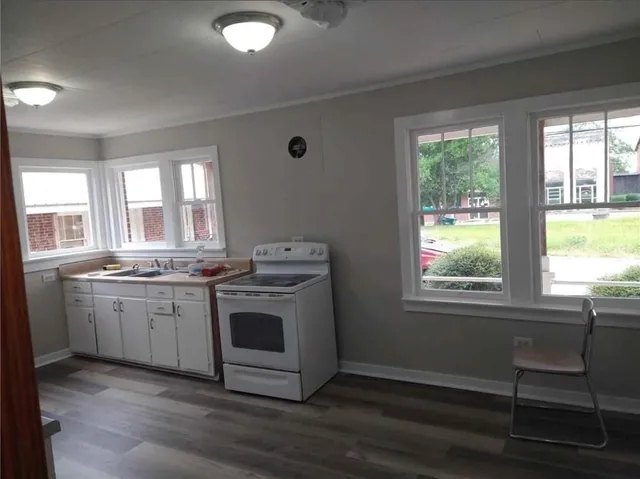 $549,000 | 102 Asbell Street, Irwinton, GA 31042