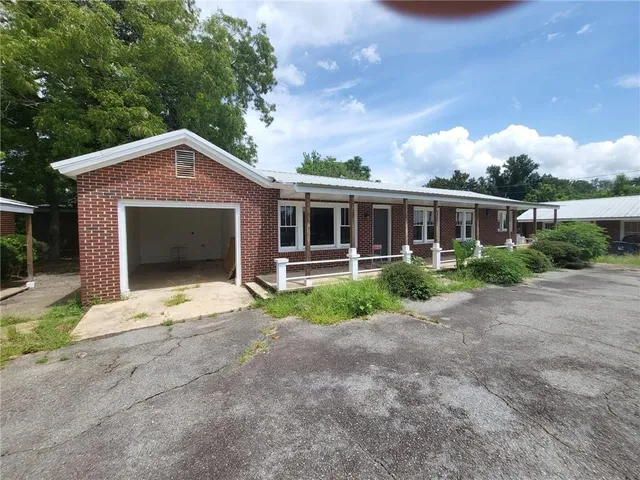 $549,000 | 102 Asbell Street, Irwinton, GA 31042