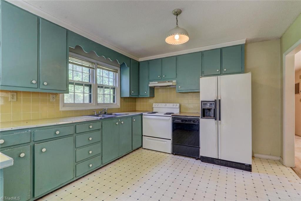1130 County Line Road Reidsville, NC 27320 - Photo 17 of 39 Gallery Image 17