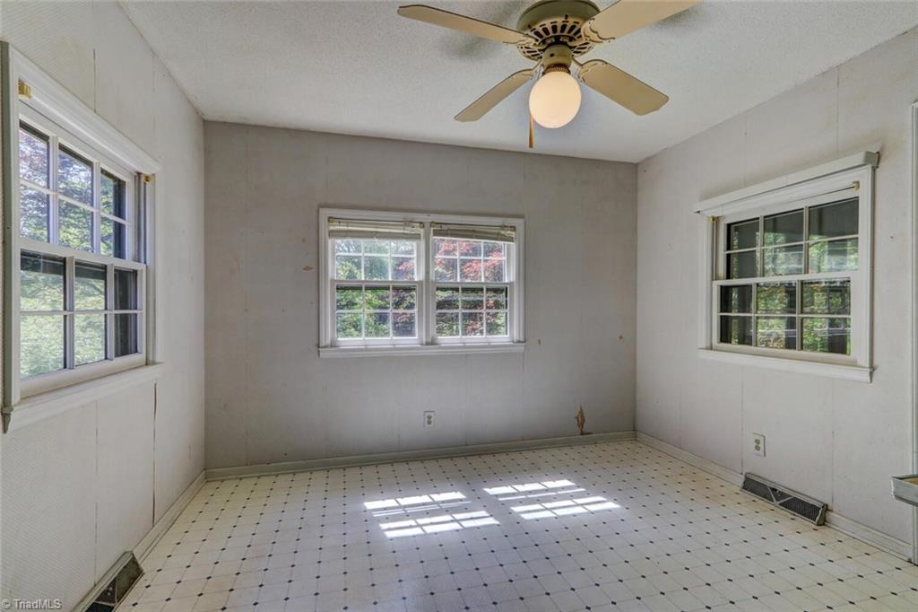1130 County Line Road Reidsville, NC 27320 - Photo 19 of 39 Gallery Image 19