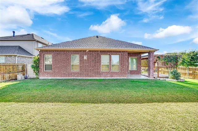 $2,950 | 11020 Aransas Pass Place, McKinney, TX 75071