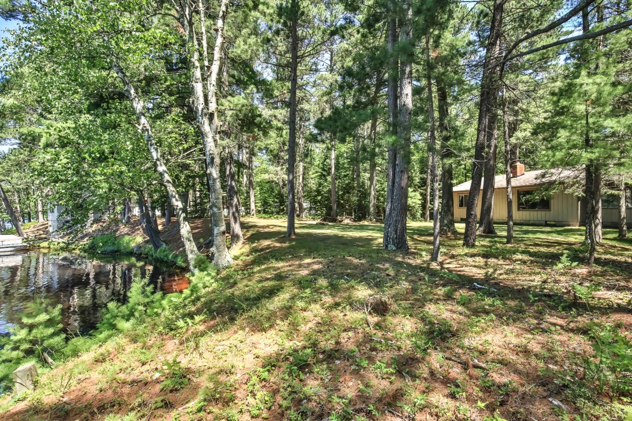 5243 Illinois Road Eagle River, WI 54521 - Photo 1 of 32 Gallery Image 1