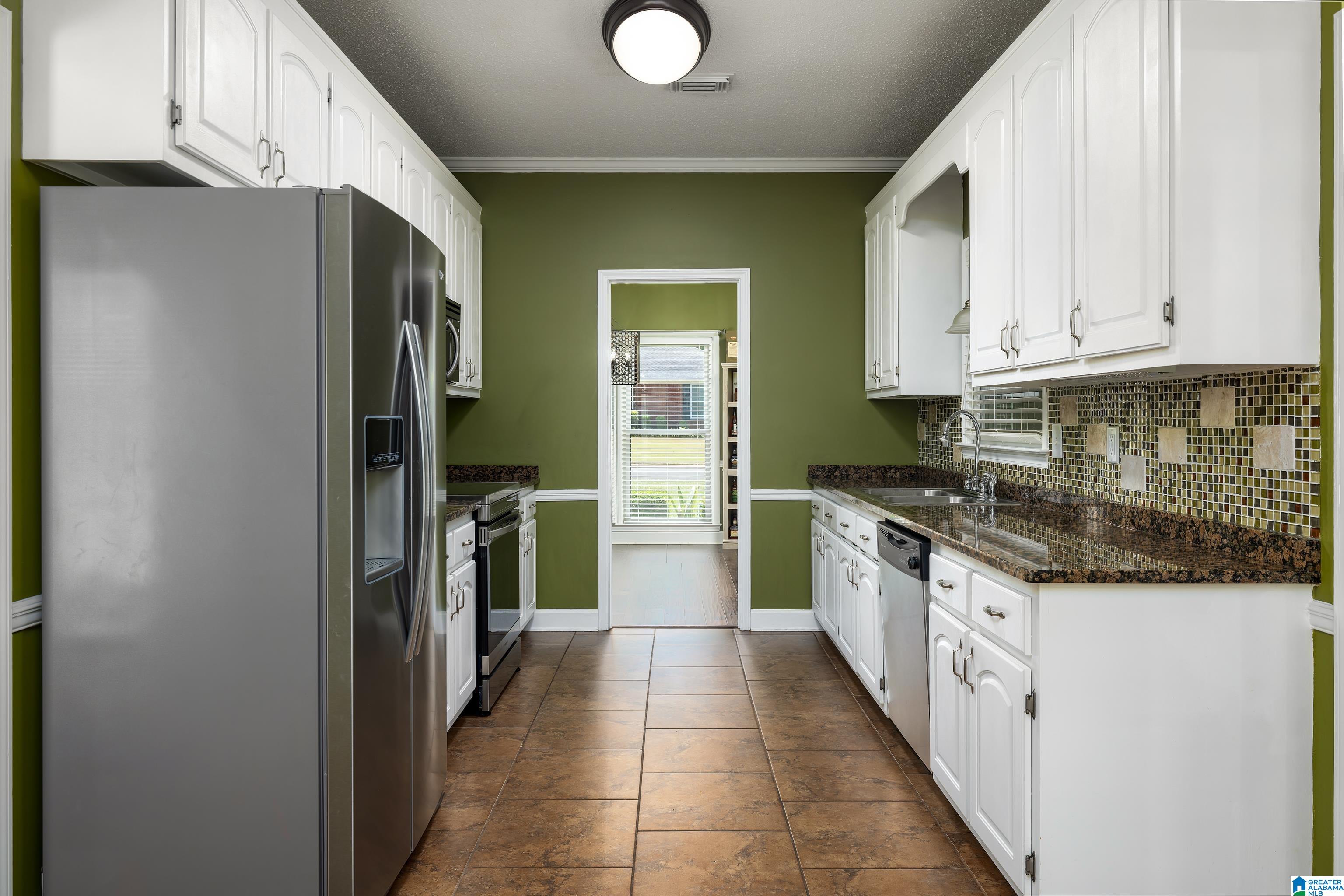 240 Meadow Ridge Drive Tuscaloosa, AL 35405 - Photo 19 of 51