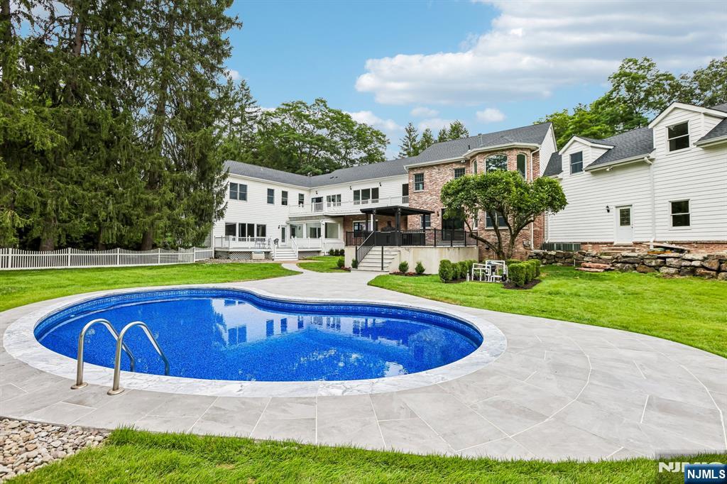 1050 Ramapo Valley Road Mahwah, NJ 07430 - Photo 39 of 48 Gallery Image 39