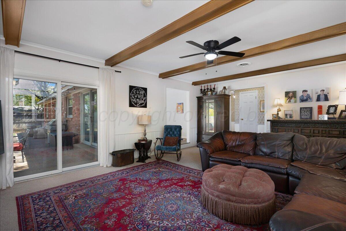 6100 Jameson Road Amarillo, TX 79106 - Photo 12 of 29 13-Family Room