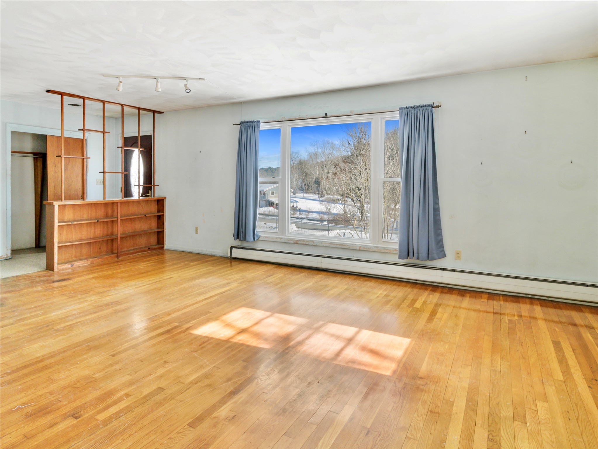 507 Walker Road Endicott, NY 13760 - Photo 4 of 32