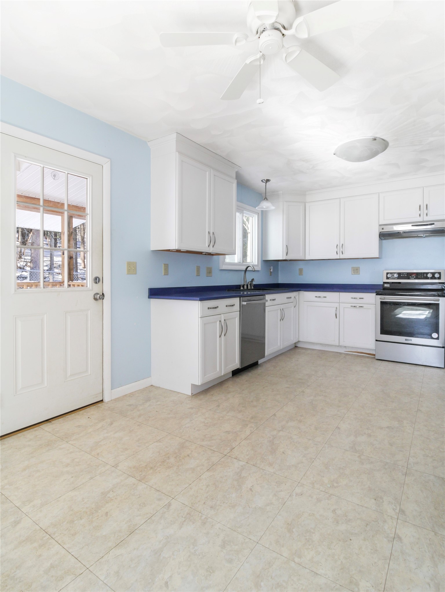 507 Walker Road Endicott, NY 13760 - Photo 10 of 32