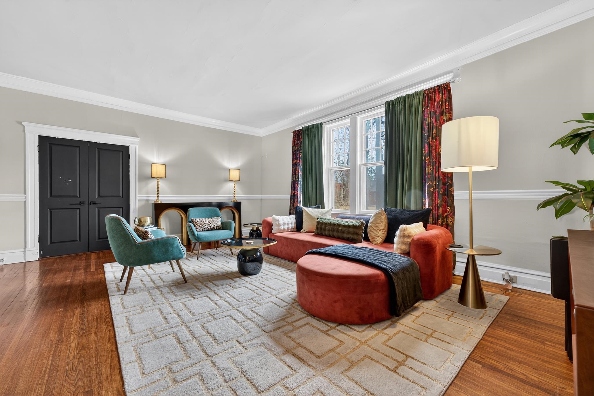 2364 South Strathmore Circle Memphis, TN 38112 - Photo 3 of 40