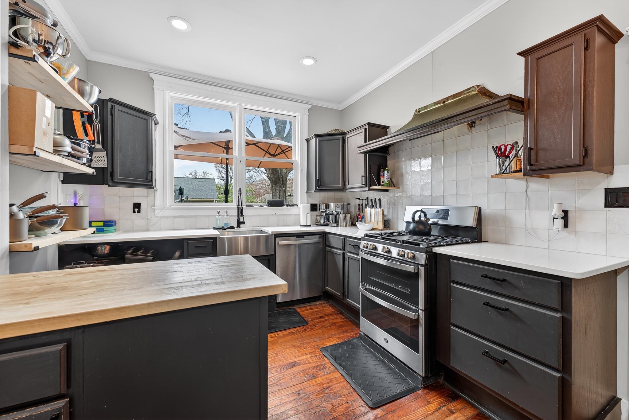 2364 South Strathmore Circle Memphis, TN 38112 - Photo 8 of 40