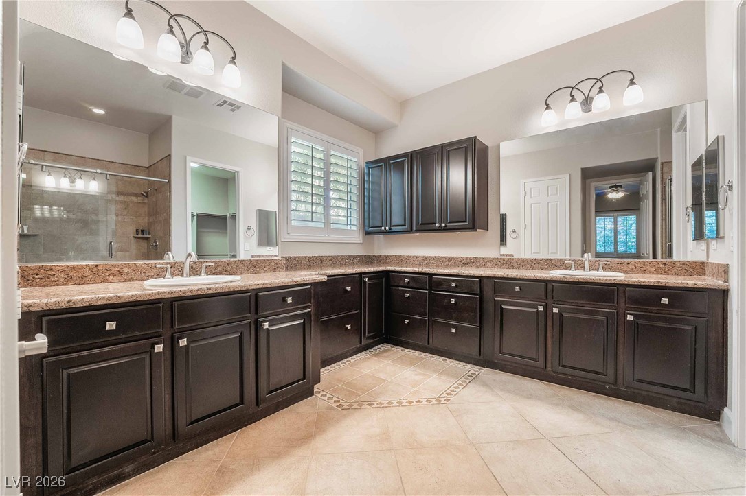 2475 Blackcraig Street Henderson, NV 89044 - Photo 13 of 23