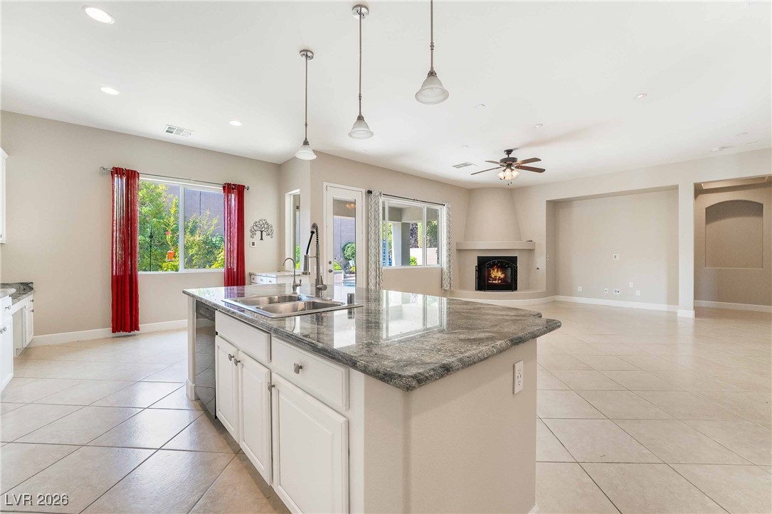 2475 Blackcraig Street Henderson, NV 89044 - Photo 9 of 23