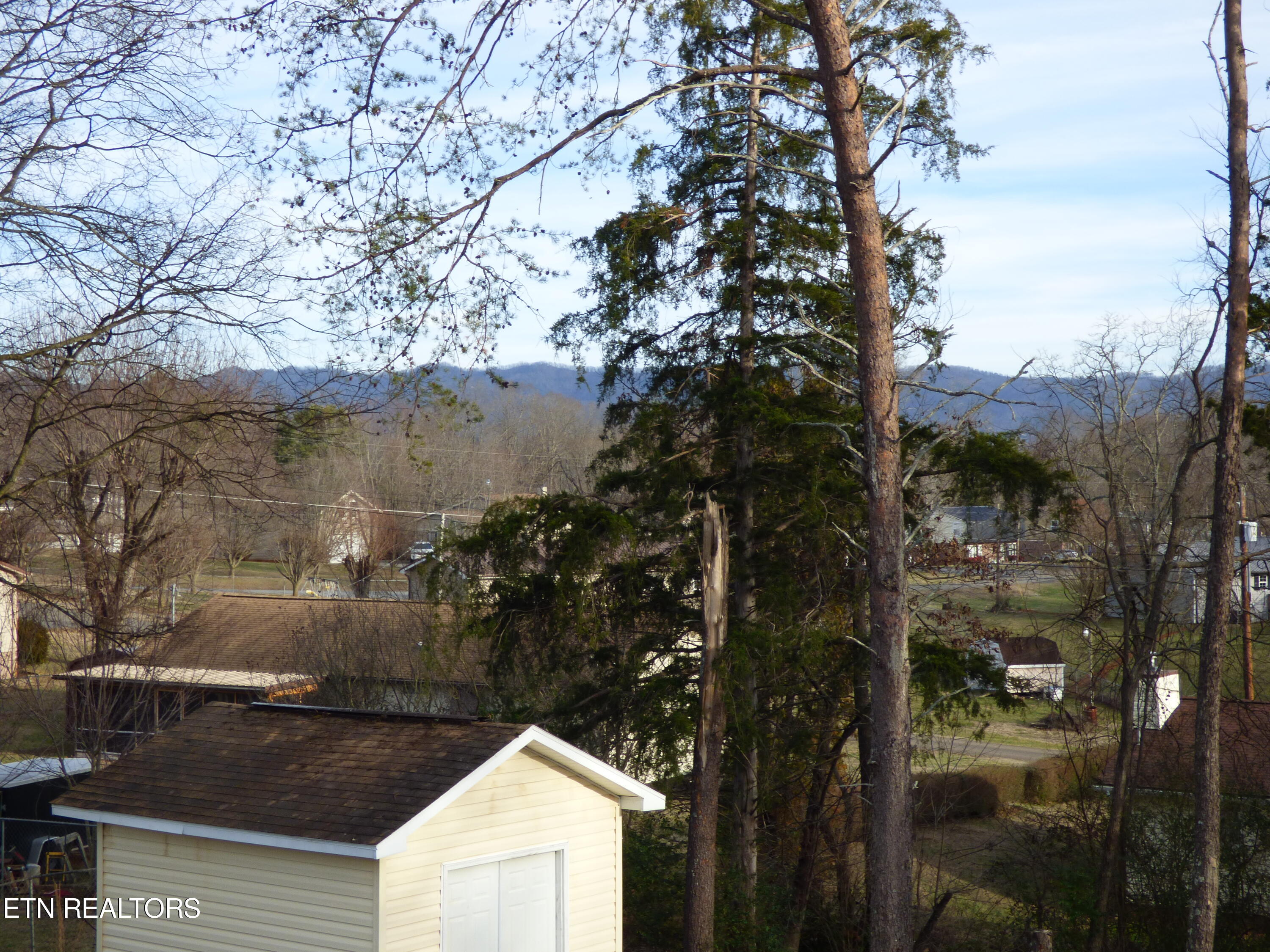 175 Terry Street Newport, TN 37821 - Photo 11 of 28 P1280955