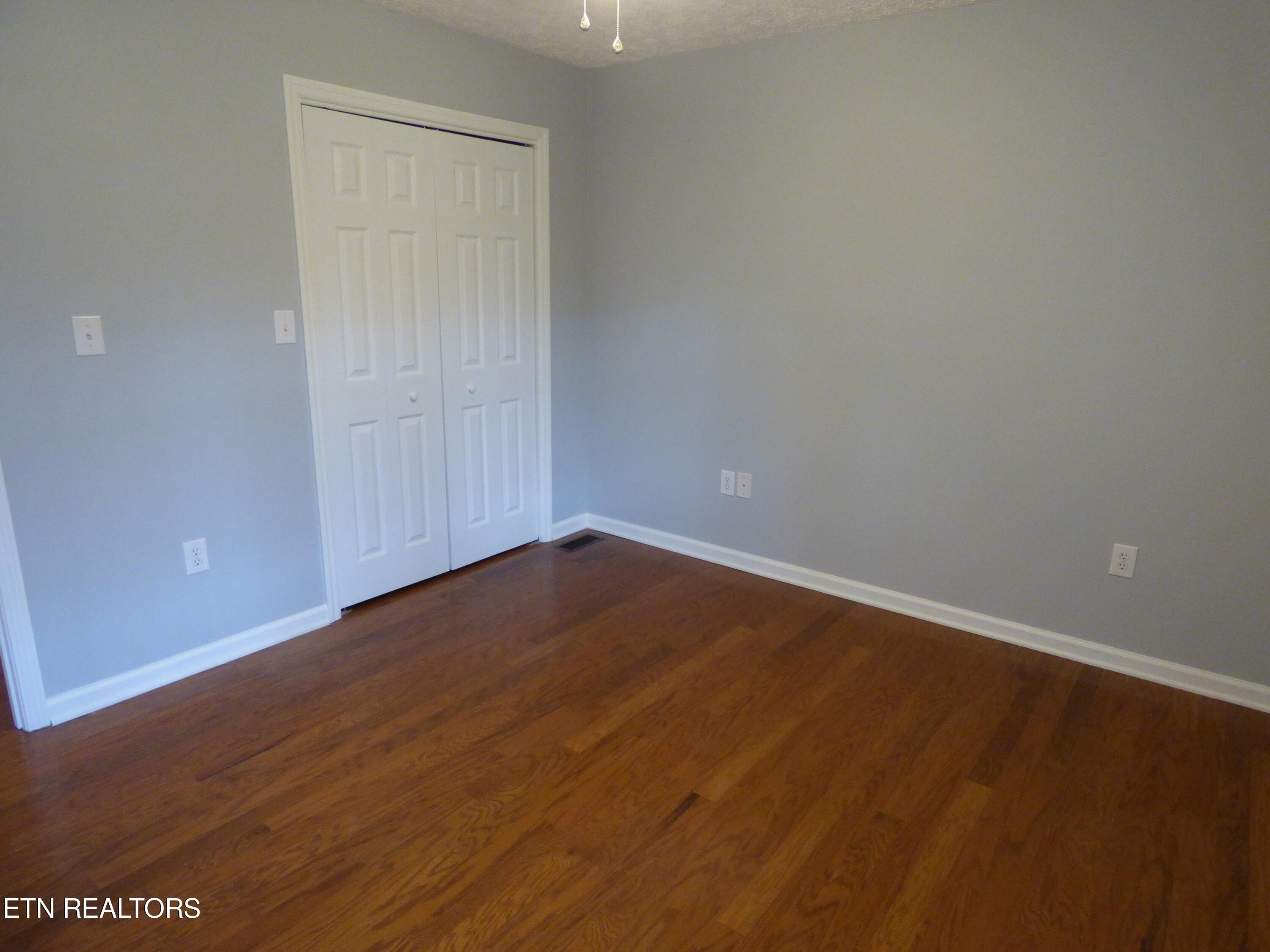 175 Terry Street Newport, TN 37821 - Photo 23 of 28 P1280973