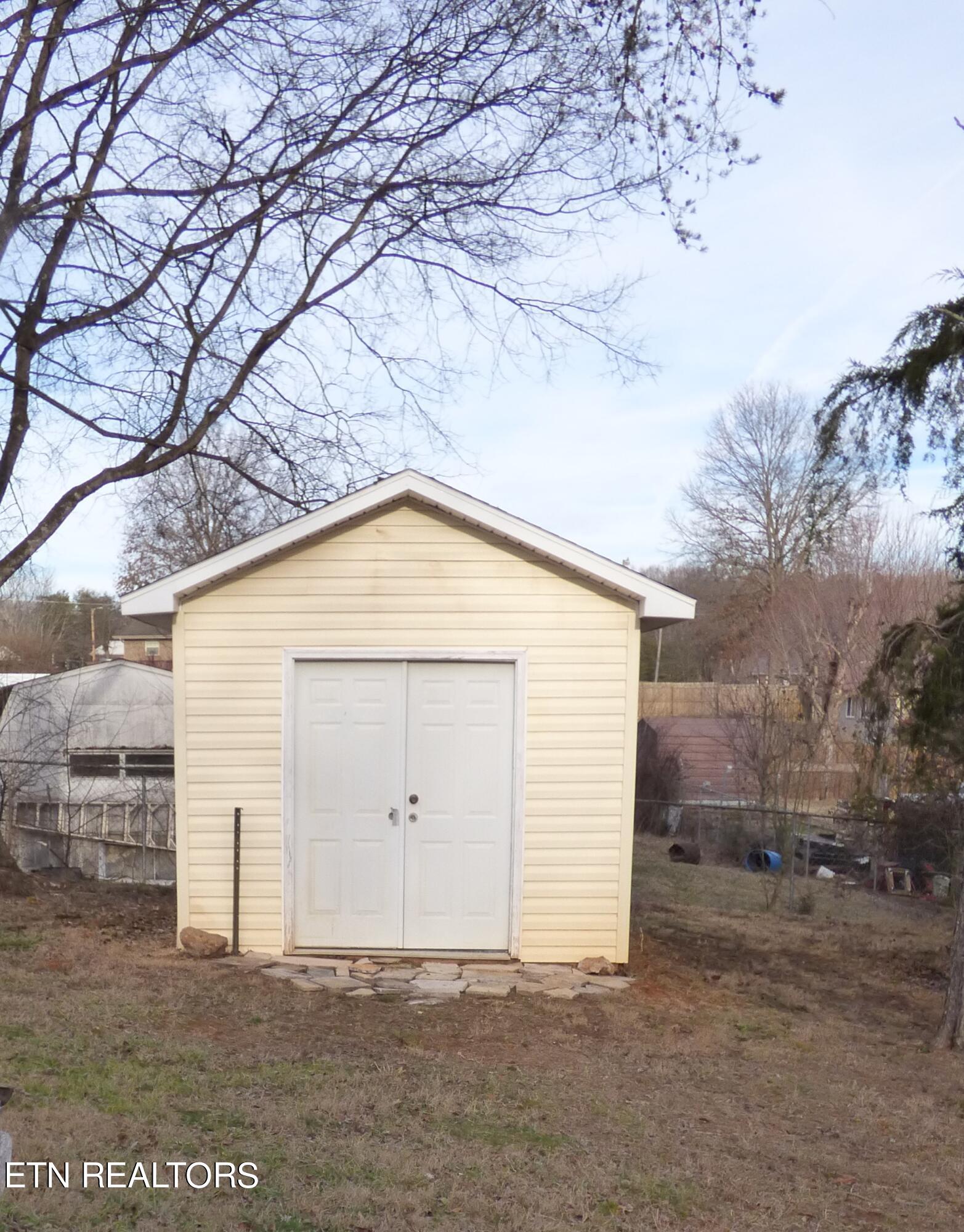 175 Terry Street Newport, TN 37821 - Photo 7 of 28 P1280949