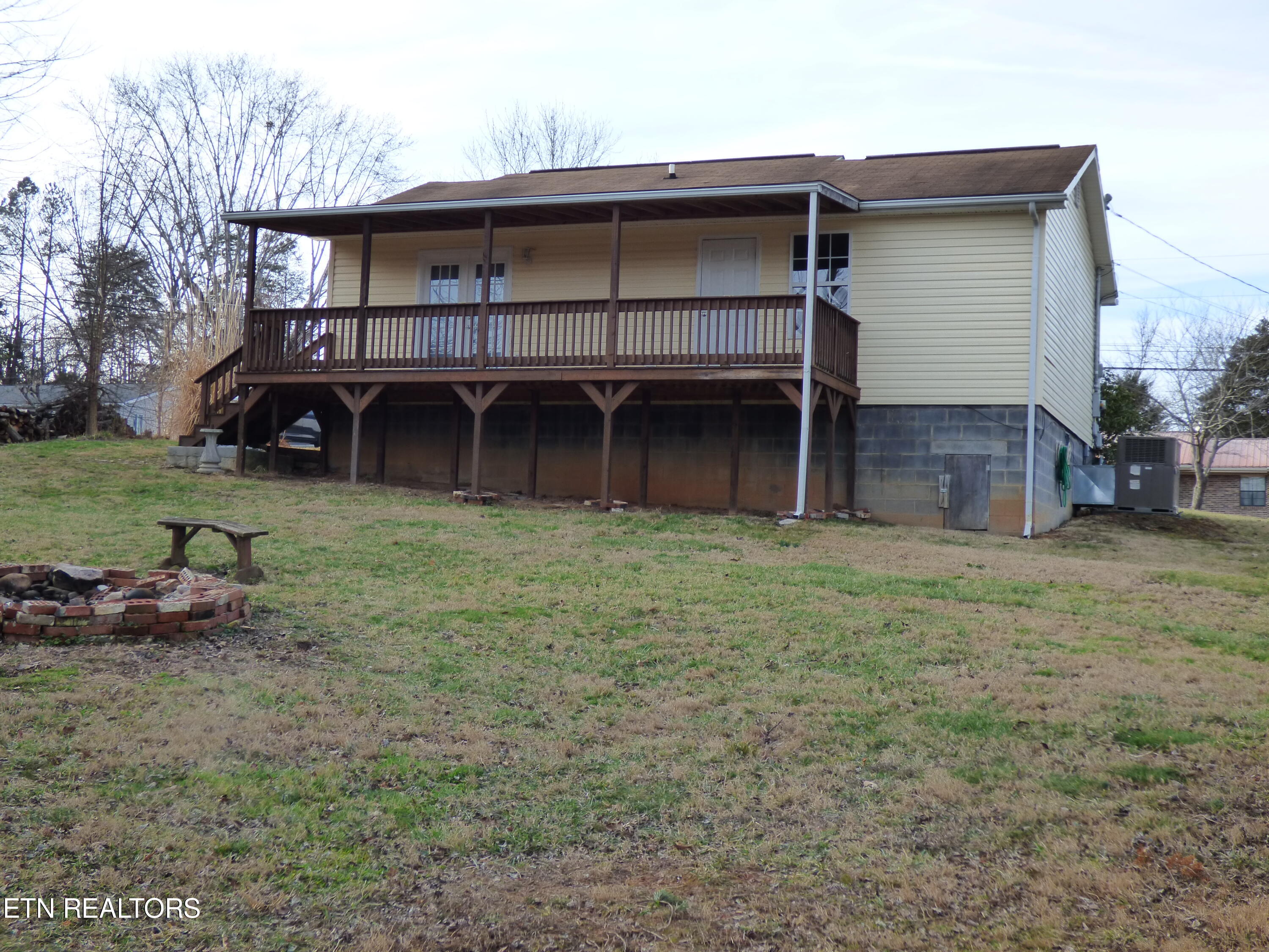 175 Terry Street Newport, TN 37821 - Photo 9 of 28 P1280951